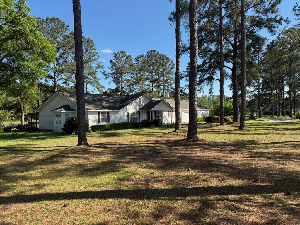 37 Wood Triple Lake Rd