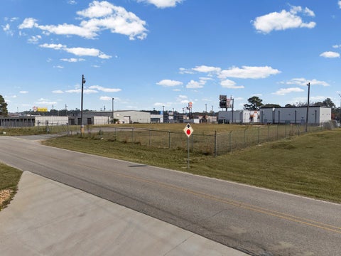 Tiny photo for 0 Hunt Rd, Tifton, GA 31794 (MLS # 139140)