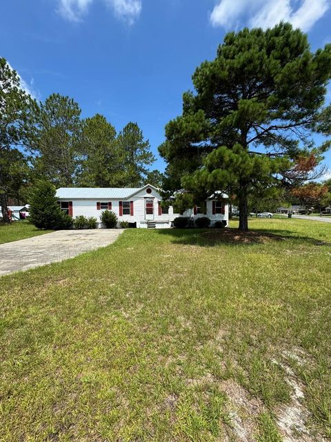 Photo of 200 Greenbrier Circle, Ocilla, GA 31774 (MLS # 138646) Photo of 200 Greenbrier Circle, Ocilla, GA 31774 (MLS # 138646)