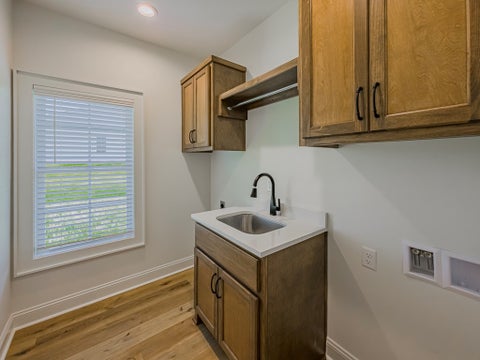 Tiny photo for 32 Edgewater Ct, Tifton, GA 31793 (MLS # 142589)