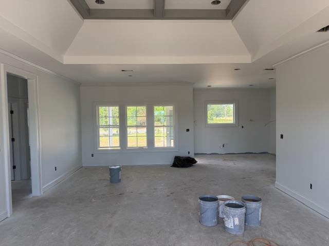 32 Edgewater Ct
