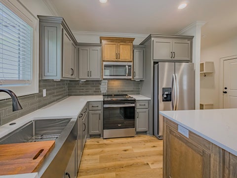 Tiny photo for 32 Edgewater Ct, Tifton, GA 31793 (MLS # 142589)