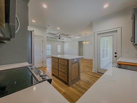 Tiny photo for 32 Edgewater Ct, Tifton, GA 31793 (MLS # 142589)