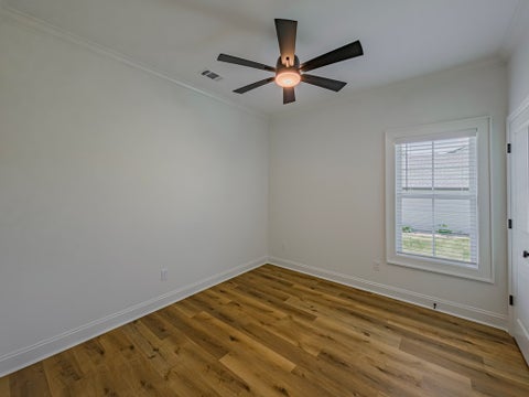 Tiny photo for 32 Edgewater Ct, Tifton, GA 31793 (MLS # 142589)