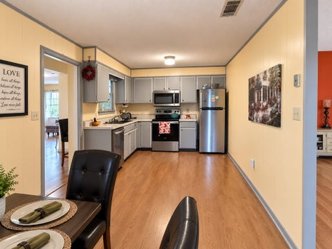 Tiny photo for 1626 Pine Street NE ST, Edison, GA 39846 (MLS # 142921)