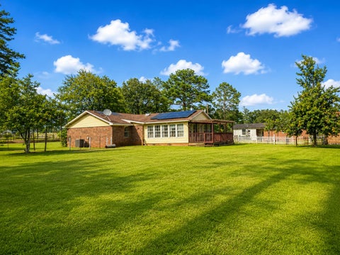 Tiny photo for 1626 Pine Street NE ST, Edison, GA 39846 (MLS # 142921)