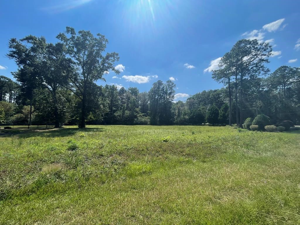 112 Creekwood Cir