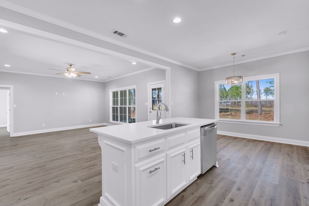 112 Creekwood Cir