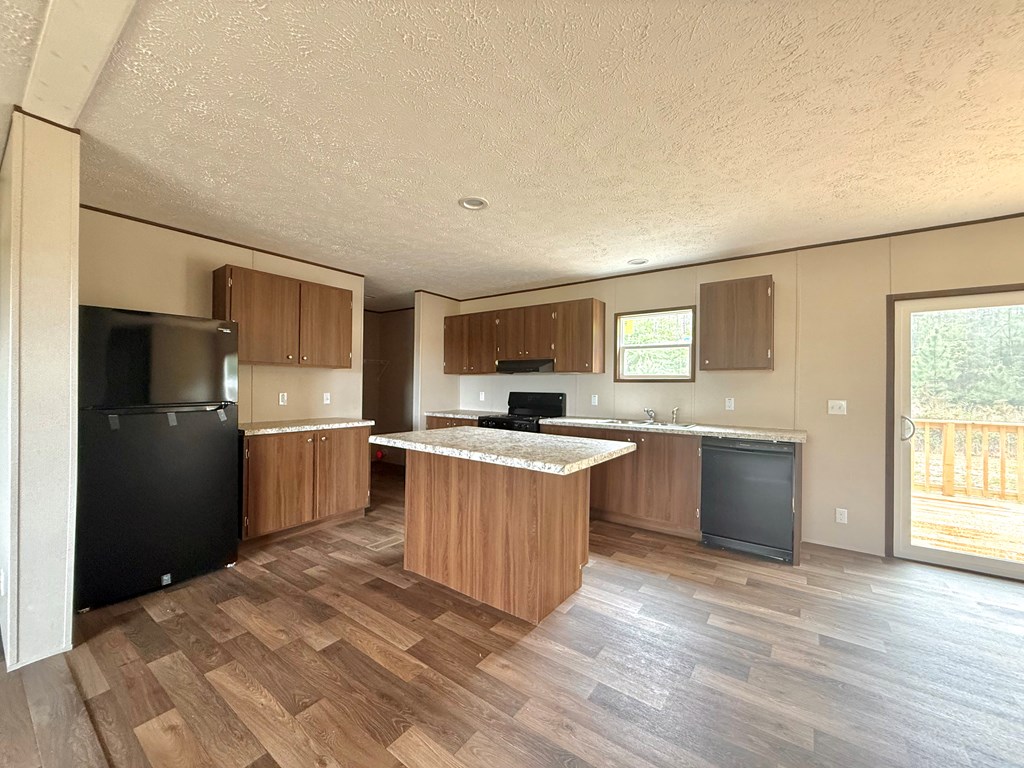 4561 Buffalo Creek Dr