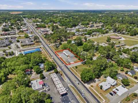 Tiny photo for 305 E Franklin Street, Sylvester, GA 31791 (MLS # 142550)