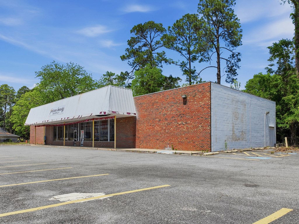 305 E Franklin Street
