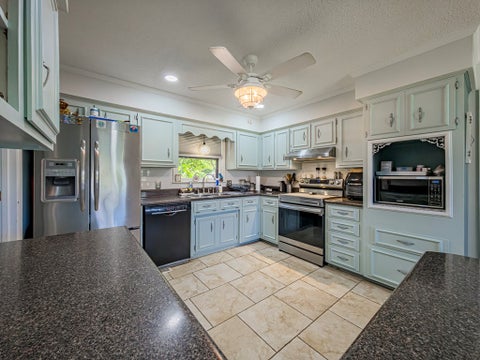 Tiny photo for 4002 Royce Rd, Tifton, GA 31793 (MLS # 142732)