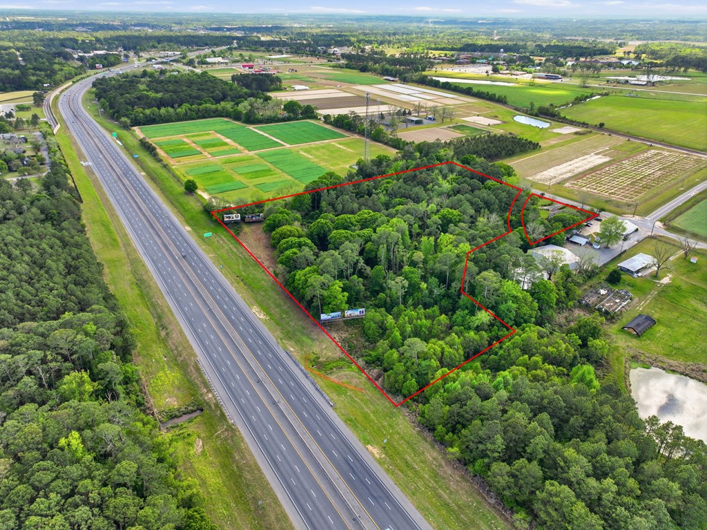 2436 N US Highway 41