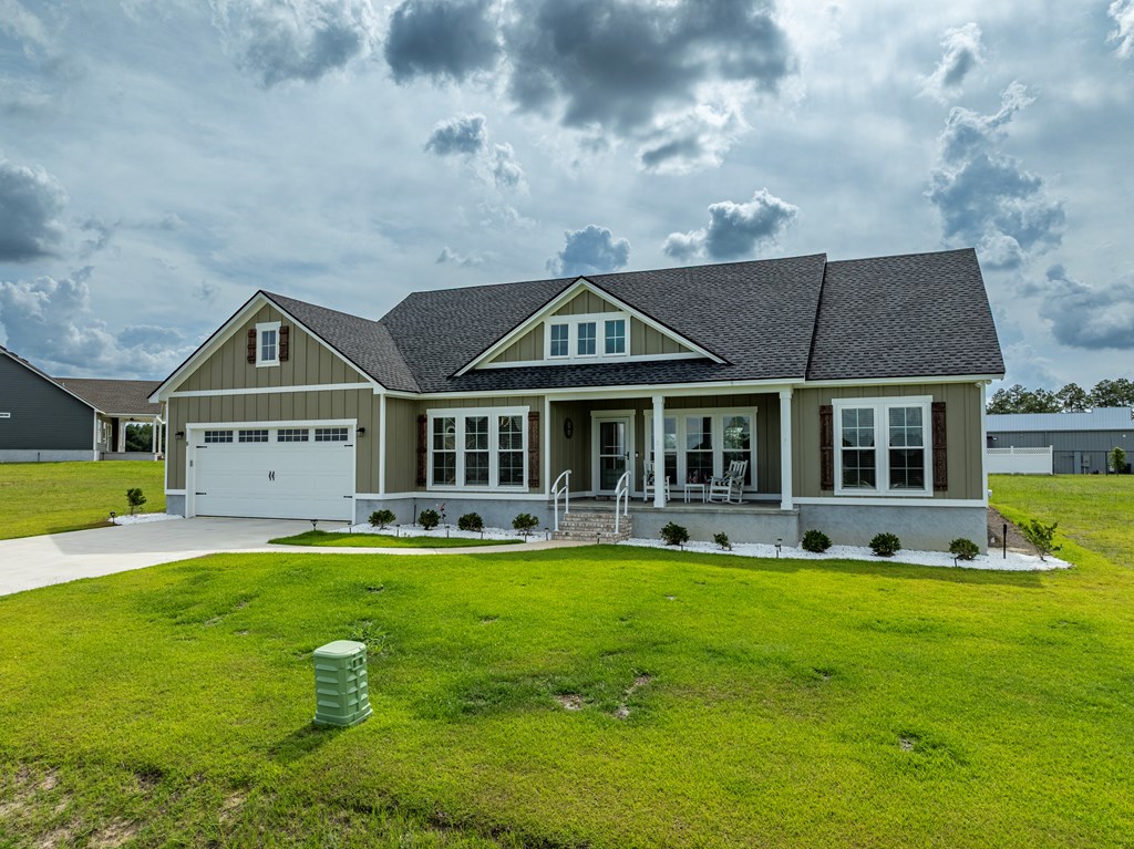 8 Stone Haven Dr