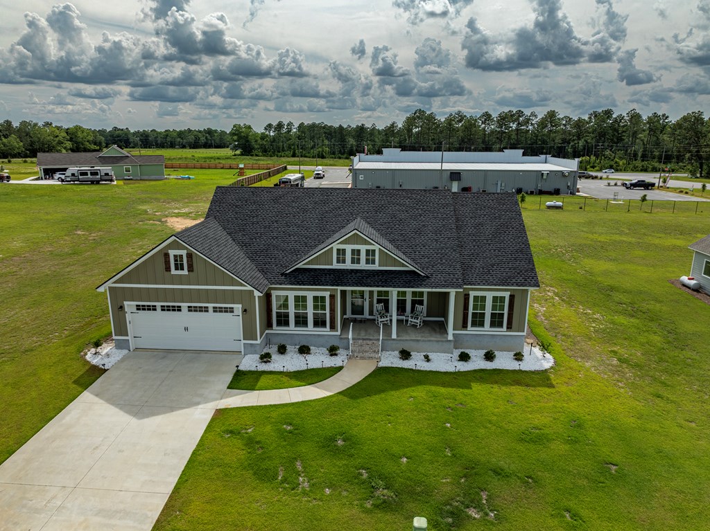 8 Stone Haven Dr
