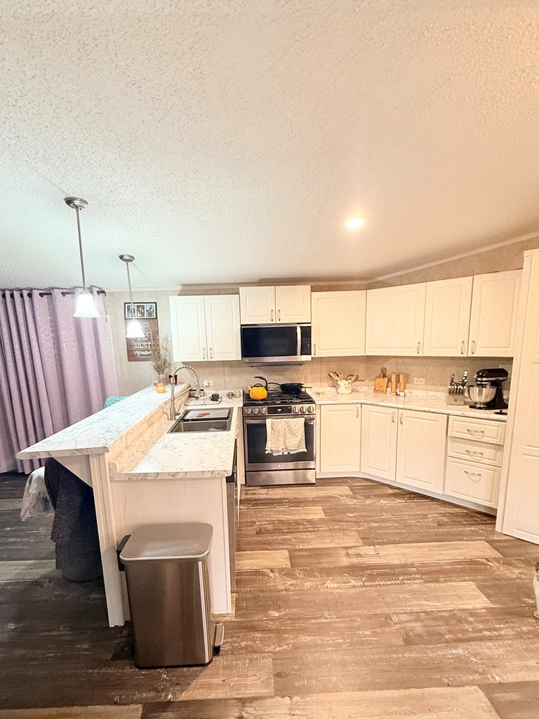 611 Sturgeon Creek Church Rd