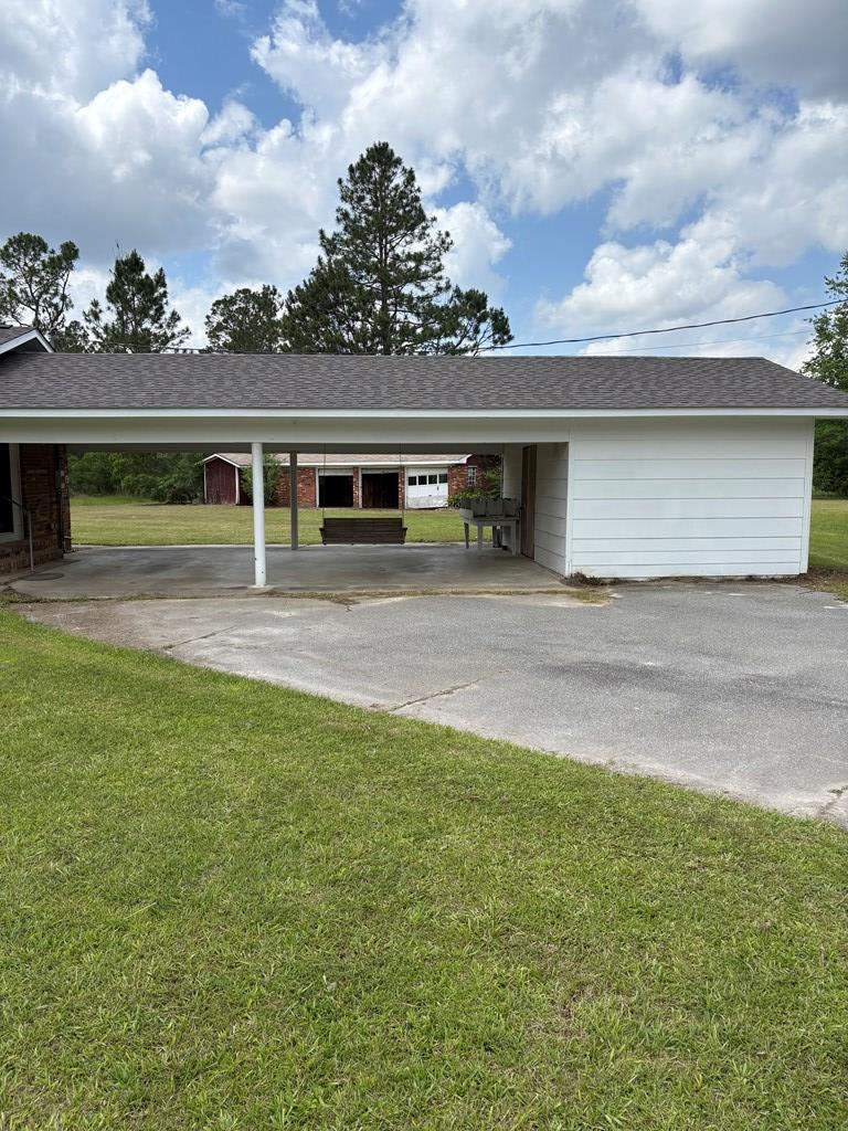 349 Sand Ridge Ln
