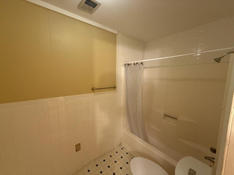 Tiny photo for 446 E College Ave, Ashburn, GA 31714 (MLS # 143063)