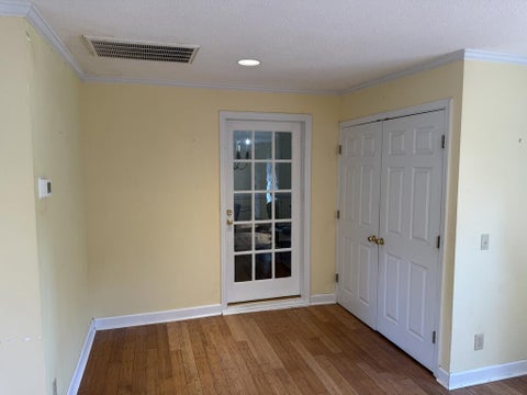 Tiny photo for 446 E College Ave, Ashburn, GA 31714 (MLS # 143063)