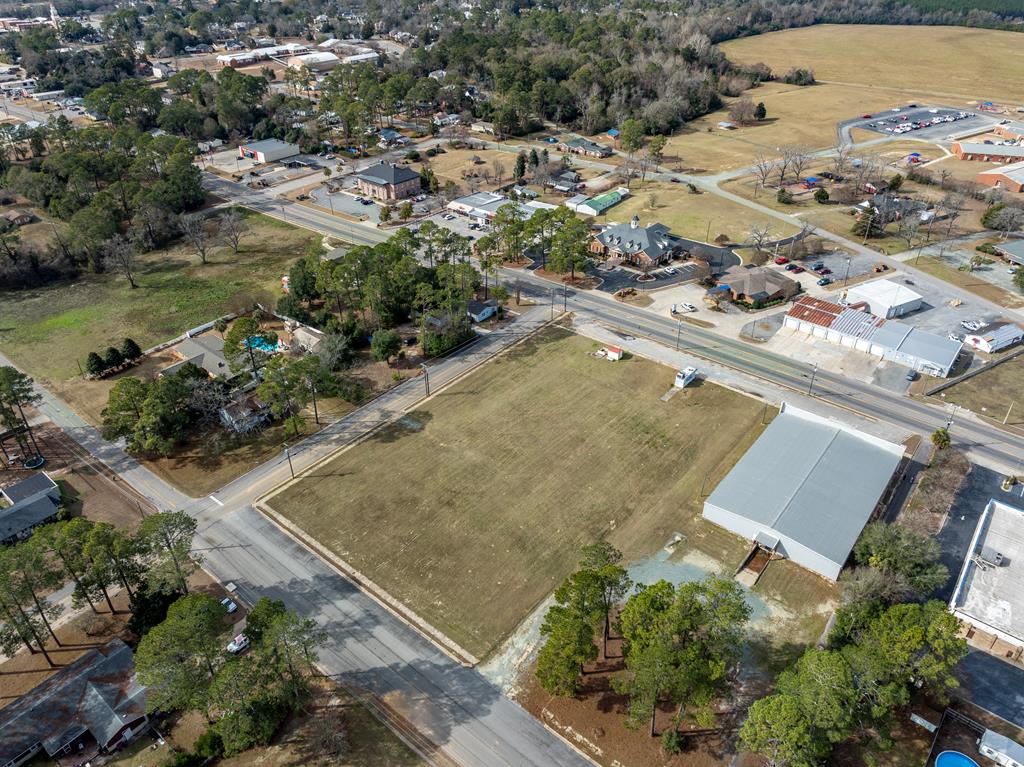 616 E Washington Ave