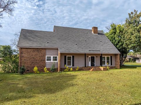 335 McLendon St Ashburn GA 31714