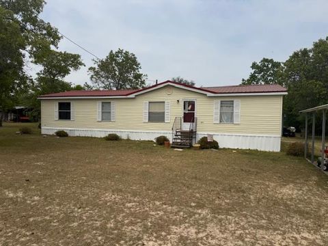 Photo of 105 Cedar Rd, Ocilla, GA 31774 (MLS # 142568)