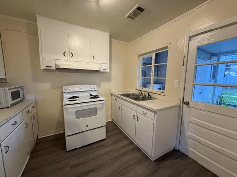 Tiny photo for 109112 Glynn Ave./Atlantic Ave, Fitzgerald, GA 31750 (MLS # 143194)