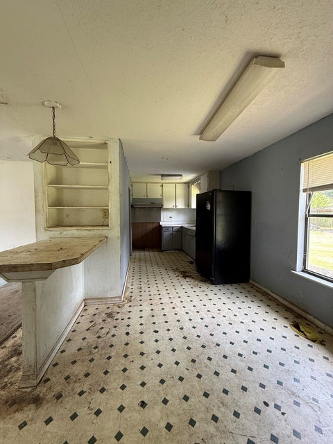 Tiny photo for 117 Branch Drive, Fitzgerald, GA 31750 (MLS # 142920)