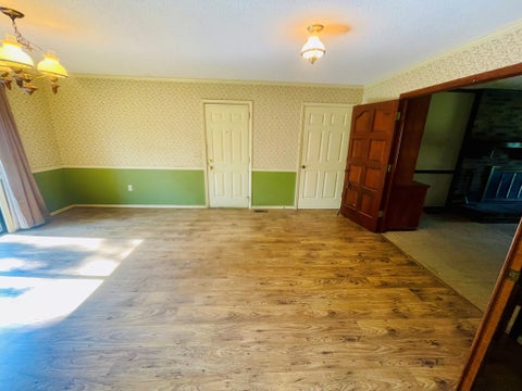 Tiny photo for 141 Whispering Way, Fitzgerald, GA 31750 (MLS # 142828)