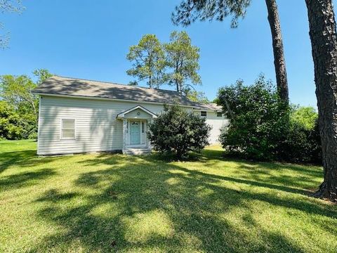 Photo of 137 Jack Allen Rd, Fitzgerald, GA 31750 (MLS # 139001)