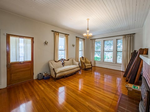 Tiny photo for 203 E Pinson St, Sylvester, GA 31791 (MLS # 142623)
