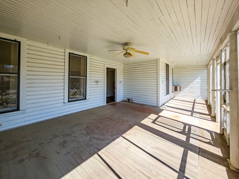 Tiny photo for 203 E Pinson St, Sylvester, GA 31791 (MLS # 142623)
