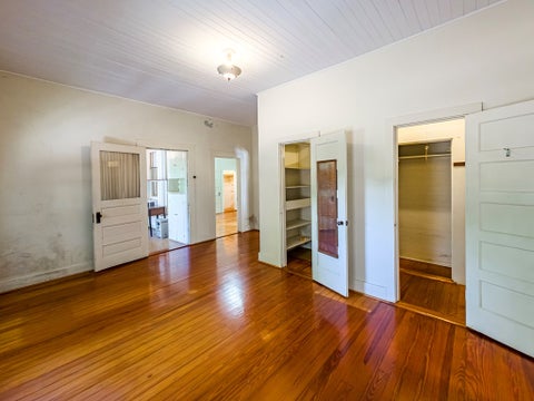 Tiny photo for 203 E Pinson St, Sylvester, GA 31791 (MLS # 142623)