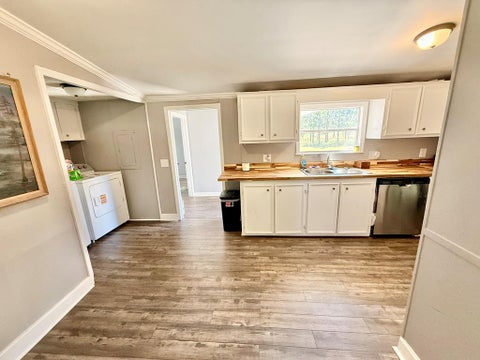 Tiny photo for 13 Ethridge Rd, Tifton, GA 31793 (MLS # 142615)