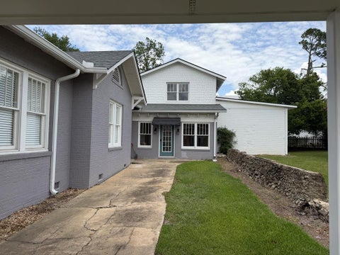Tiny photo for 104 W Pope St, Sylvester, GA 31791 (MLS # 142876)