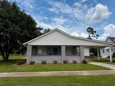 Photo of 104 W Pope St, Sylvester, GA 31791 (MLS # 142876)