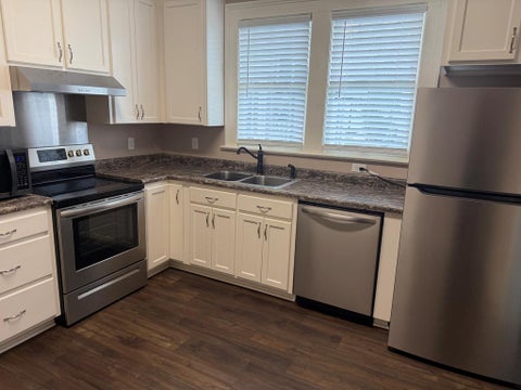 Tiny photo for 104 W Pope St, Sylvester, GA 31791 (MLS # 142876)