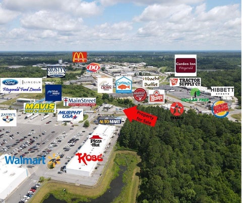 Tiny photo for 121 SW Benjamin H Hill Drive, Fitzgerald, GA 31750 (MLS # 138446)