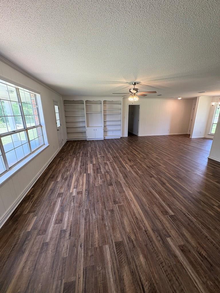 383 Camellia Dr
