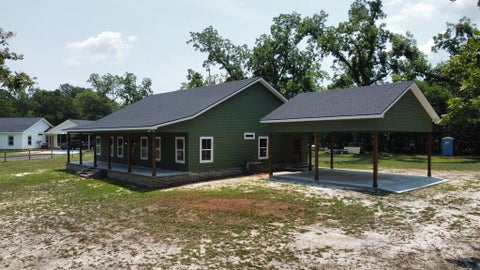 Tiny photo for 3411 Bob Bowen Rd, Blackshear, GA 31516 (MLS # 143057)