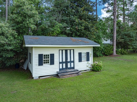 Tiny photo for 411 Haley Ave, Ashburn, GA 31714 (MLS # 142806)