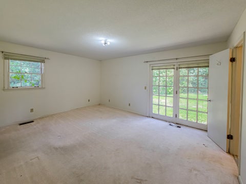 Tiny photo for 411 Haley Ave, Ashburn, GA 31714 (MLS # 142806)