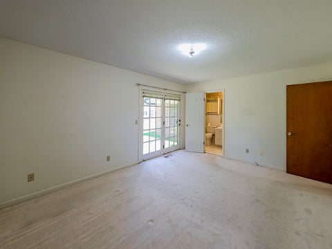 Tiny photo for 411 Haley Ave, Ashburn, GA 31714 (MLS # 142806)