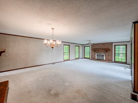 Tiny photo for 411 Haley Ave, Ashburn, GA 31714 (MLS # 142806)
