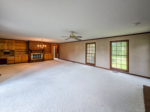 Tiny photo for 411 Haley Ave, Ashburn, GA 31714 (MLS # 142806)
