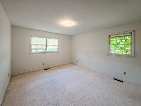Tiny photo for 411 Haley Ave, Ashburn, GA 31714 (MLS # 142806)