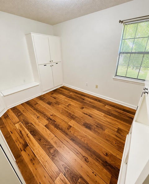 Tiny photo for 106 Orchard Circle, Fitzgerald, GA 31750 (MLS # 143143)