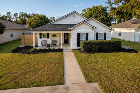Photo of 822 Danielle Way, Hahira, GA 31632 (MLS # 142944)