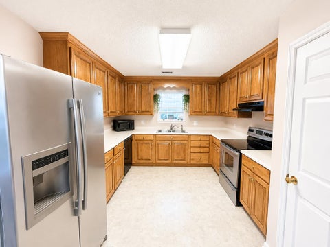 Tiny photo for 64 Edinburgh Drive, Tifton, GA 36793 (MLS # 142768)