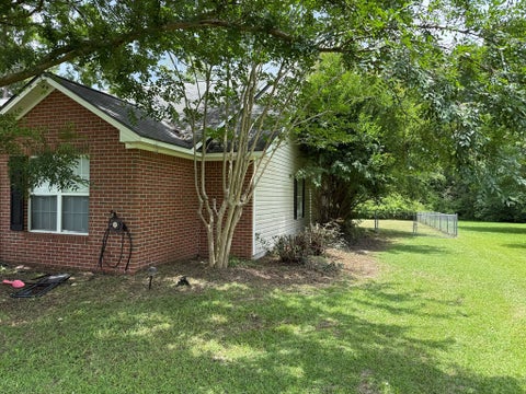 Tiny photo for 64 Edinburgh Drive, Tifton, GA 36793 (MLS # 142768)